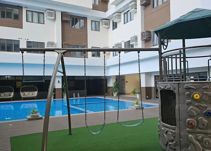 Cozy Luxe With Balcony - Spacious Studio, Near It Park, Fast Wifi, Netflix Lägenhet