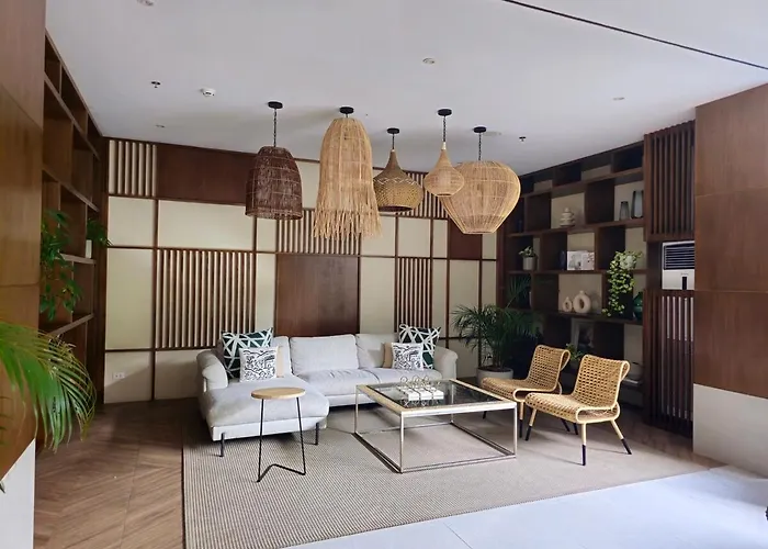 Cozy Luxe With Balcony - Spacious Studio, Near It Park, Fast Wifi, Netflix Lägenhet